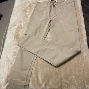 Hollister Super Skinny Jeans